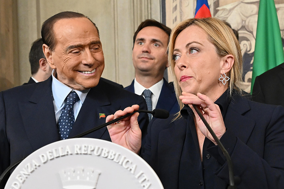 Джорджа Мелони раскритиковала судебную претензию к Берлускони.