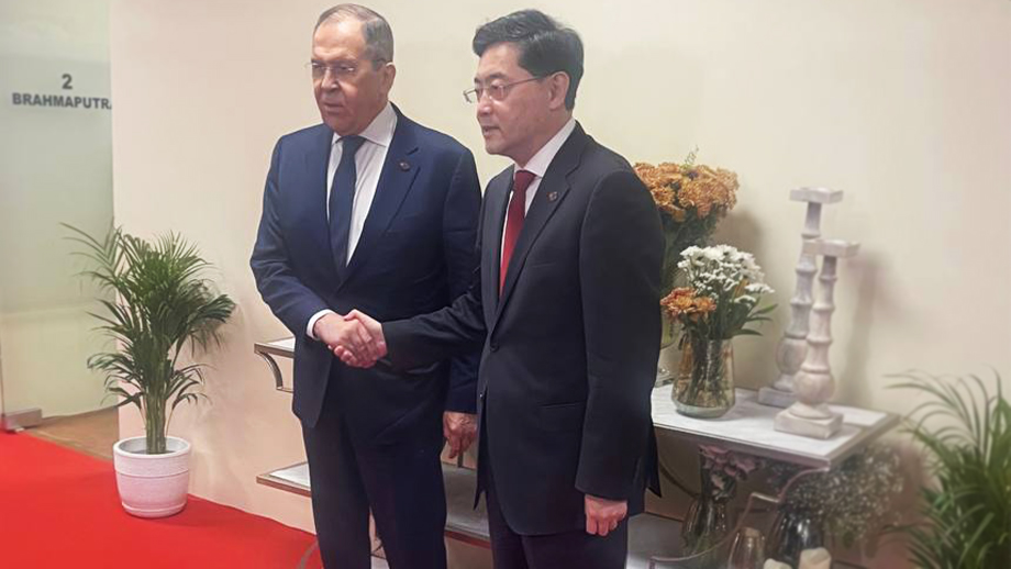 Сергей Лавров встретился с новым главой МИД Китая Цинь Ганом