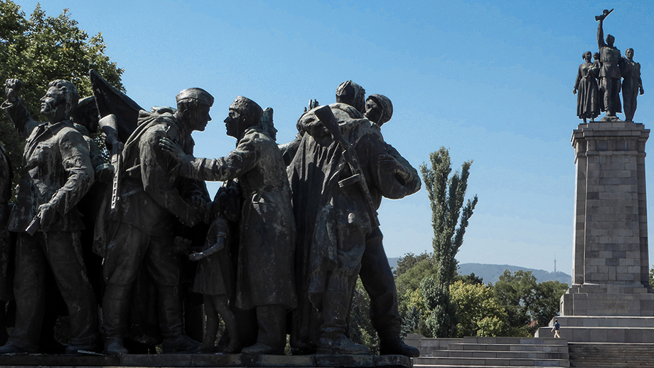 Памятник Советской армии в Софии