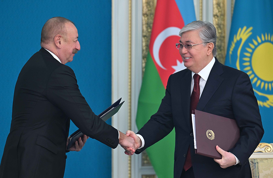 Ильхам Алиев по приглашению Касым-Жомарта Токаева совершил официальный визит в Республику Казахстан.