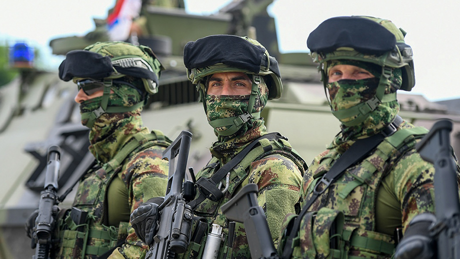 Призванных на военные сборы в 2023 году резервистов не будут отправлять в зону СВО.