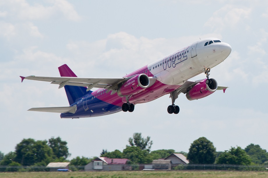 Дрон был замечен в 50 метрах от самолёта Wizz Air.