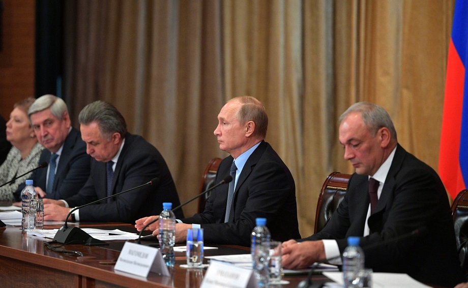 Владимир Путин на заседании Совета по межнациональным отношениям.