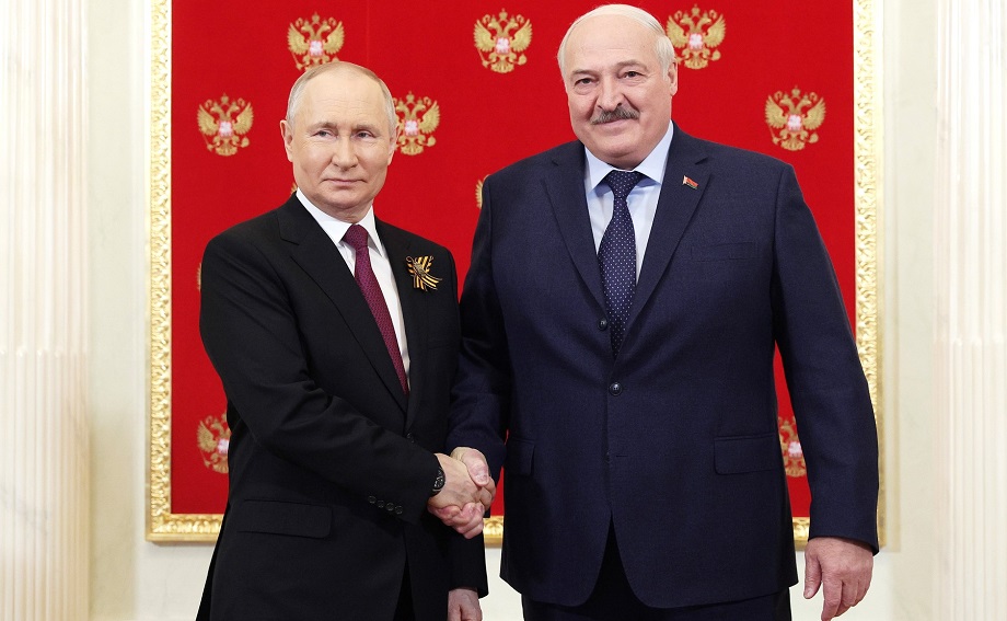 В последний раз Лукашенко встречался с Путиным 9 мая.