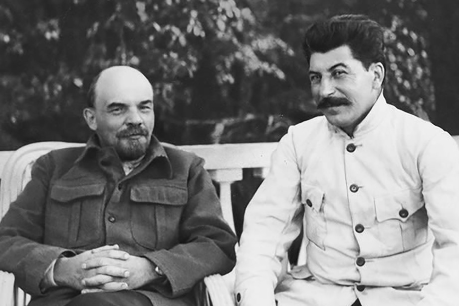 Владимир Ленин и Иосиф Сталин в 1922 году.