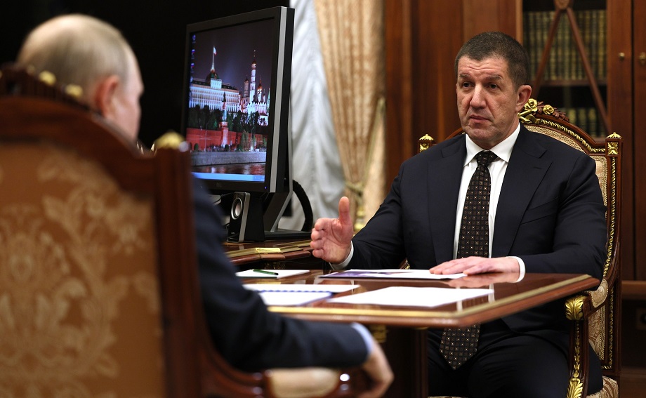 Михаил Осеевский во время встречи с Владимиром Путиным