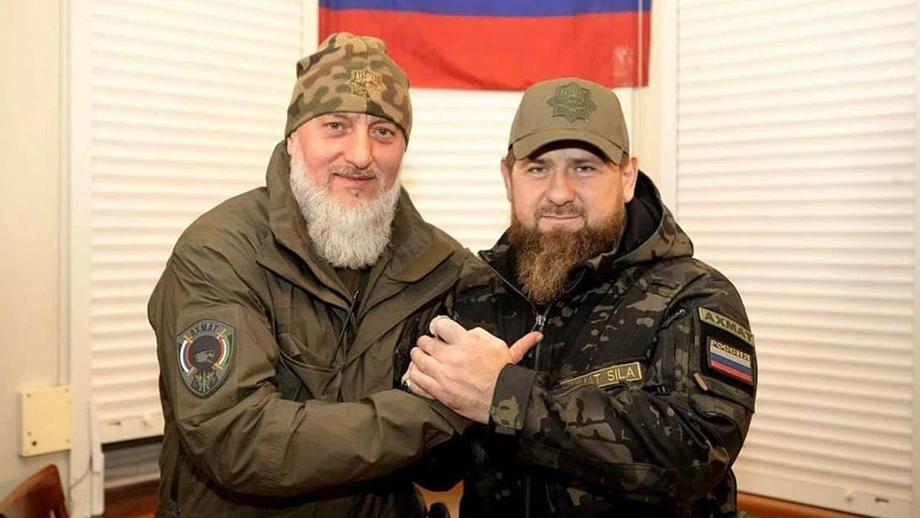 Адам Делимханов и Рамзан Кадыров (слева направо).