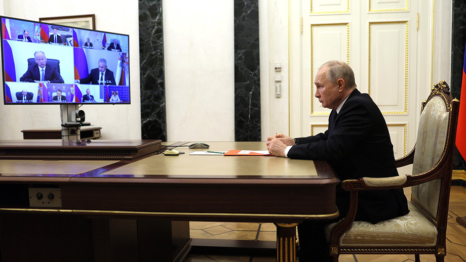 Путин на совещании Совбеза РФ обсудил ситуацию в зоне СВО.