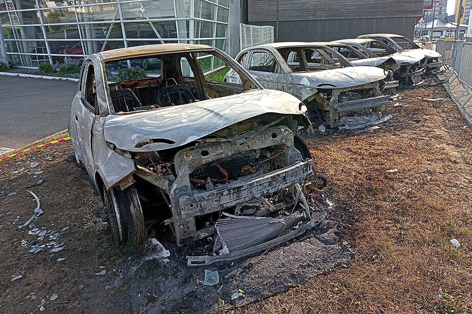 Большинство сожжённых машин были уничтожены в регионе Иль-де-Франс.