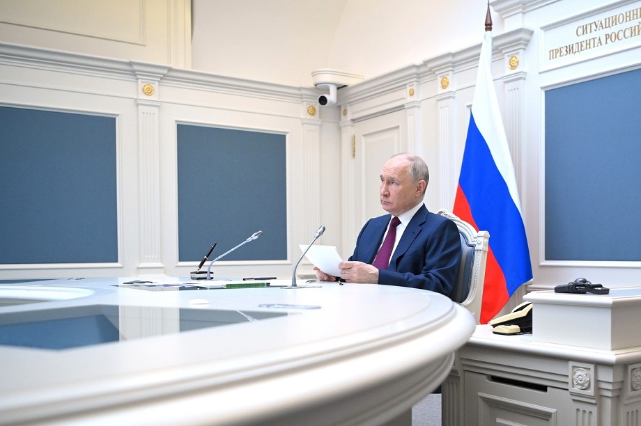 Президент России Владимир Путин во время заседания глав стран ШОС.