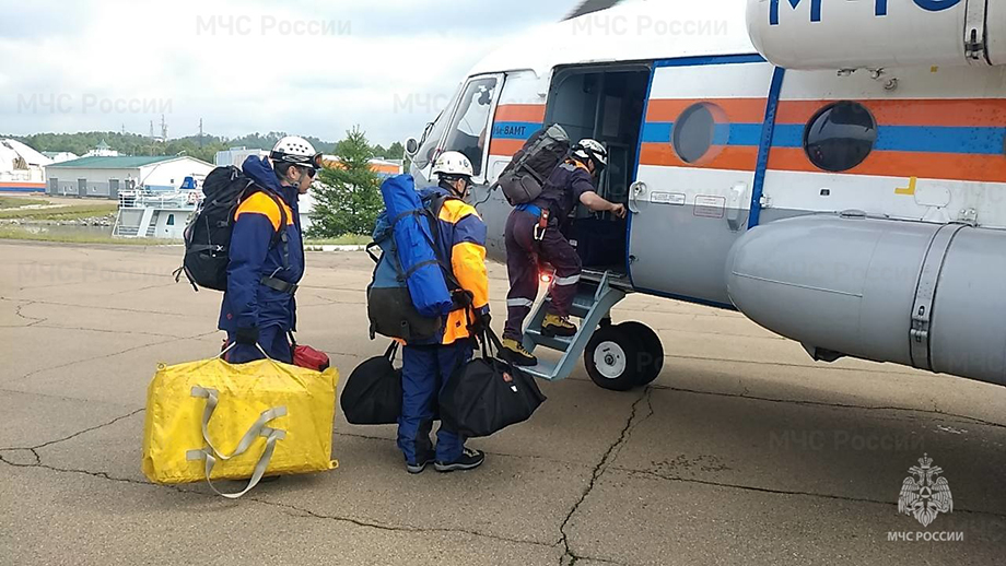 Двое туристов из пяти пропавших в Бурятии найдены живыми.
