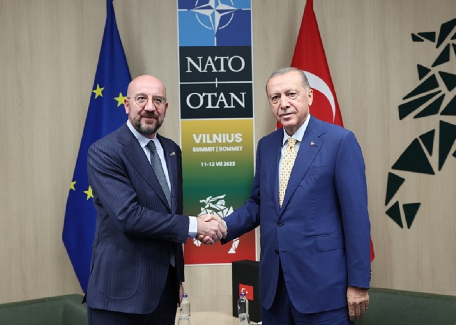 Президент Турции Реджеп Тайип Эрдоган и президент Европейского совета Шарль Мишель.