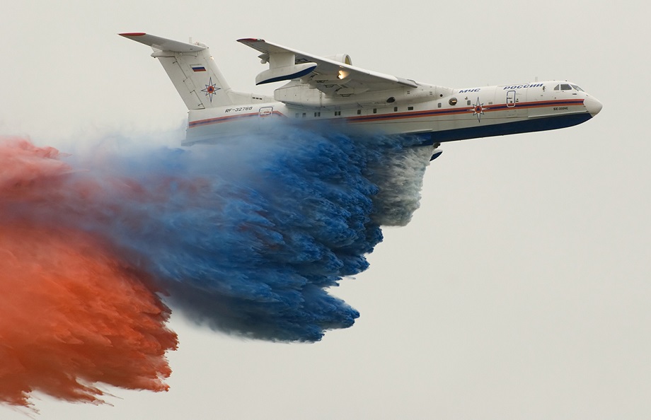 Российский самолёт-амфибия Бе-200ЧС