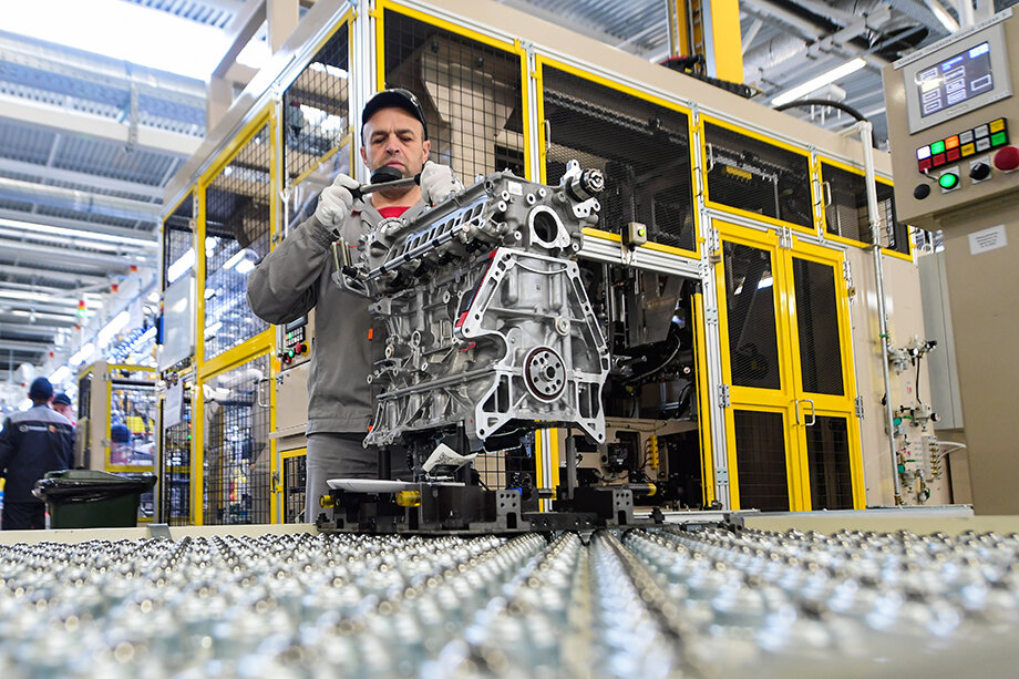 Цех по производству двигателей Mazda SkyActiv-G на заводе Mazda Sollers.