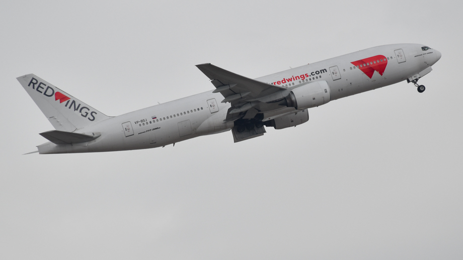 Задержки вылетов авиакомпании Red Wings из-за сломавшихся Boeing-777 продолжаются.
