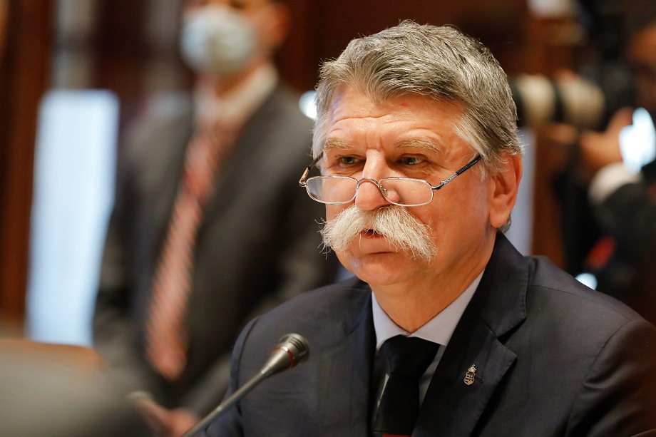 Председатель парламента Венгрии Ласло Кёвер