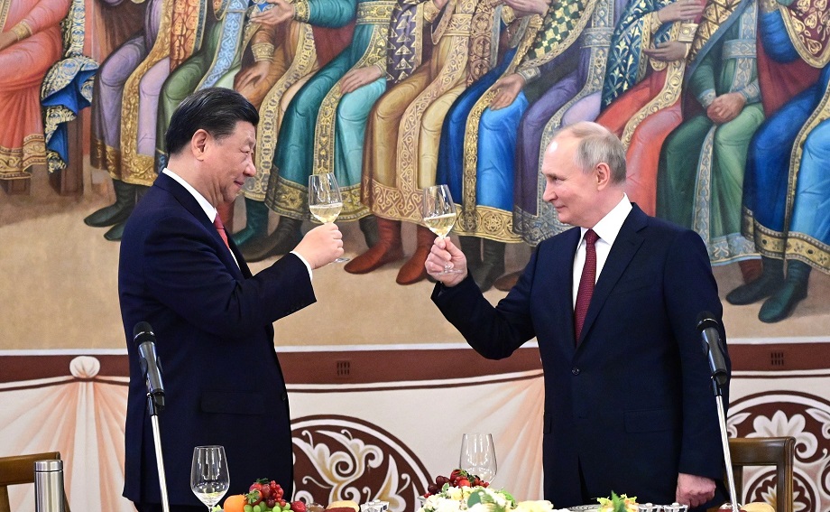 Владимир Путин и Си Цзиньпин вошли в шорт-лист претендентов на звание «человека года».