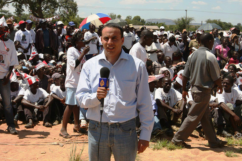 Североафриканский корреспондент BBC Басам Буаненни.
