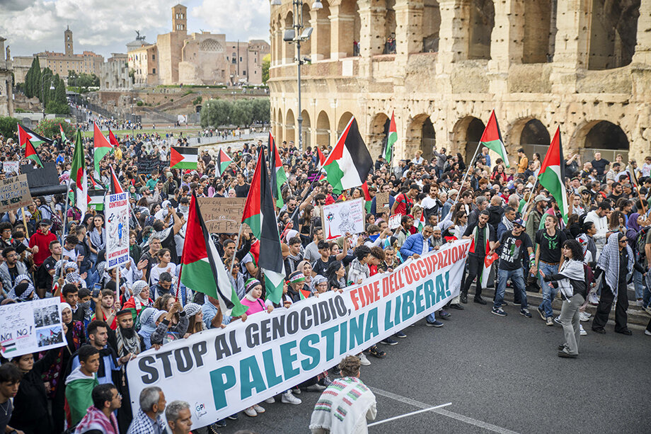 В Риме около 20 тысяч человек приняли участие в демонстрации в поддержку палестинского народа.