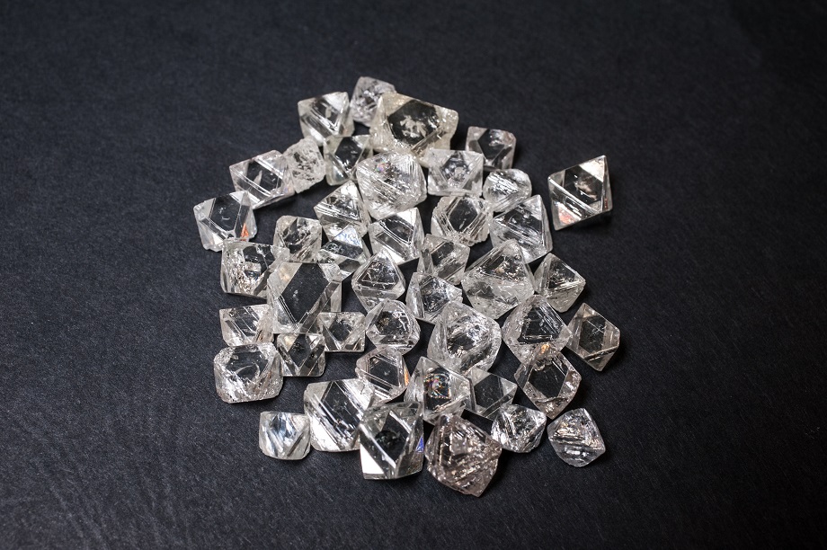 Более 90 процентов российских алмазов производит компания «Алроса».