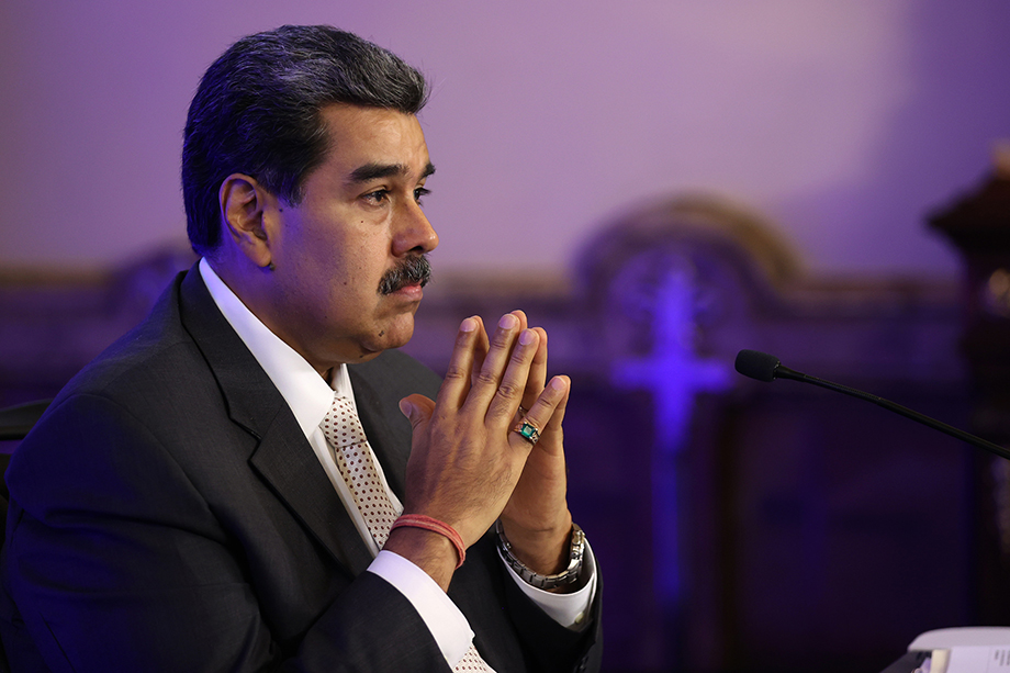 Страны Запада ужесточили санкционную политику против Венесуэлы после прихода к власти Николаса Мадуро.