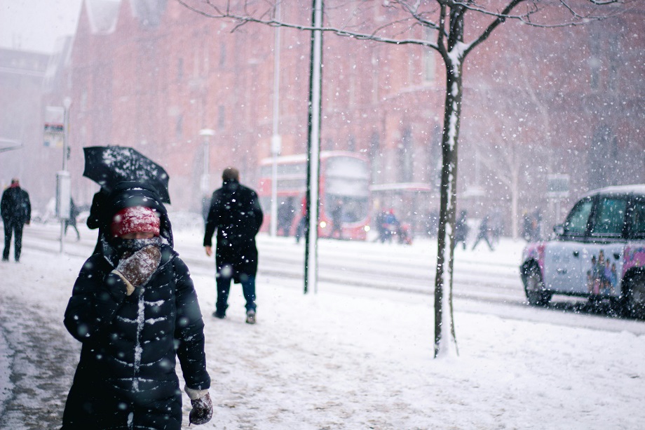 Более 6 тыс. украинских беженцев в Британии могут остаться без жилья этой зимой.