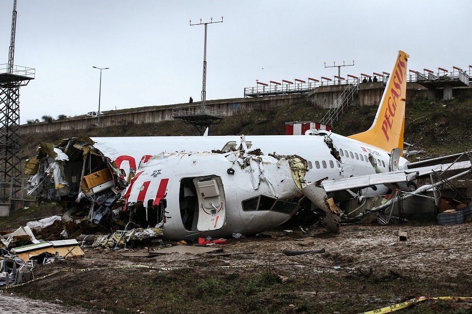 5 февраля 2020 года пассажирский самолёт турецкого лоукостера Pegasus Airlines, следовавший из Измира в Стамбул, при приземлении в стамбульском аэропорту Сабиха Гёкчен выкатился за пределы взлётно-посадочной полосы.