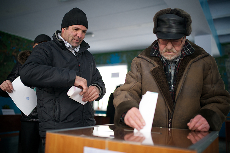 2014 год, Гагаузия. Консультативный референдум о дальнейшей судьбе автономии.