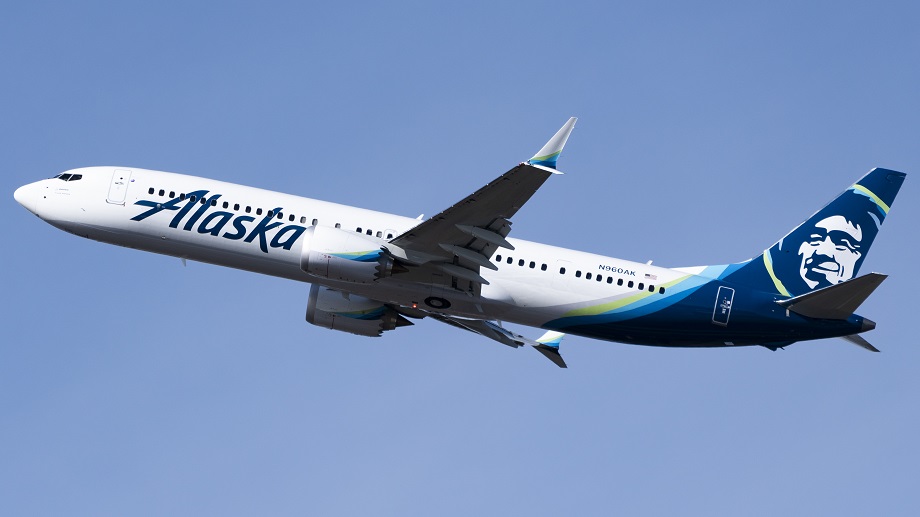 В январе на Boeing 737 9 MAX авиакомпании Alaska Airlines произошла разгерметизация салона на высоте почти пять километров.
