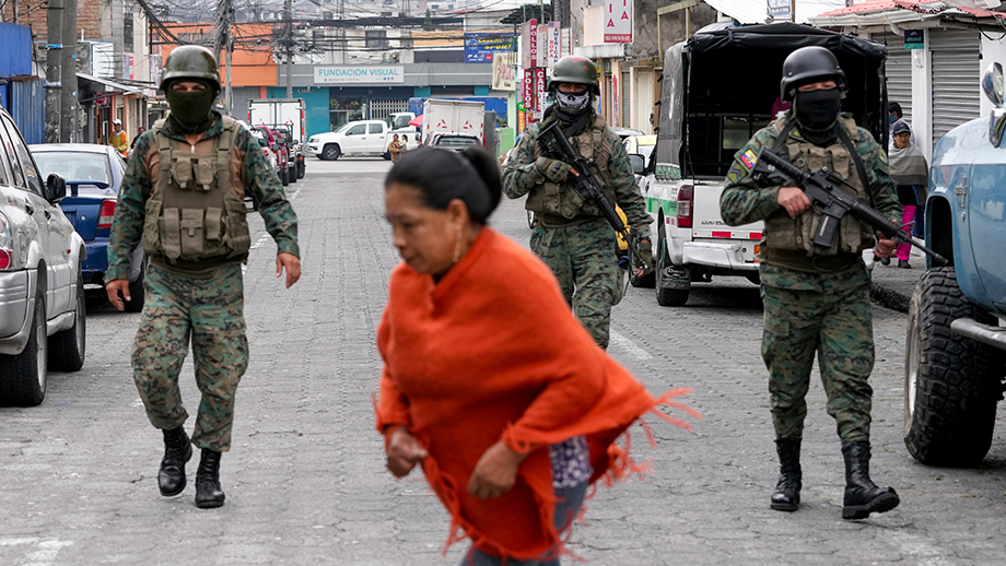 В Эквадоре объявлен режим чрезвычайного положения, власти заявили о внутреннем вооружённом конфликте