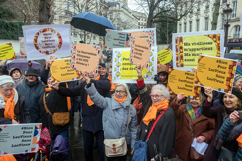 23 января в Париже прошла акция с требованием вынести закон об эвтаназии на парламентские дебаты.