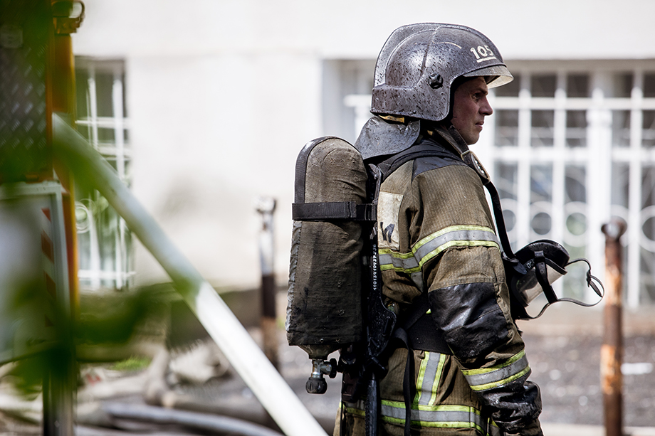Учебная пожарная тревога обязательно должна проводиться в жилом доме раз в год.