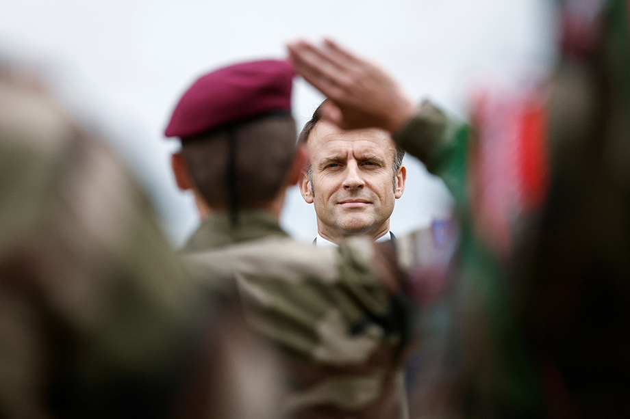 Несколько месяцев назад президент Франции Эммануэль Макрон заявлял о возможной отправке французских военных на Украину.