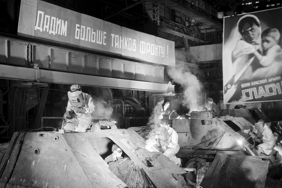 1942 год. Производство танков во время Великой Отечественной войны.