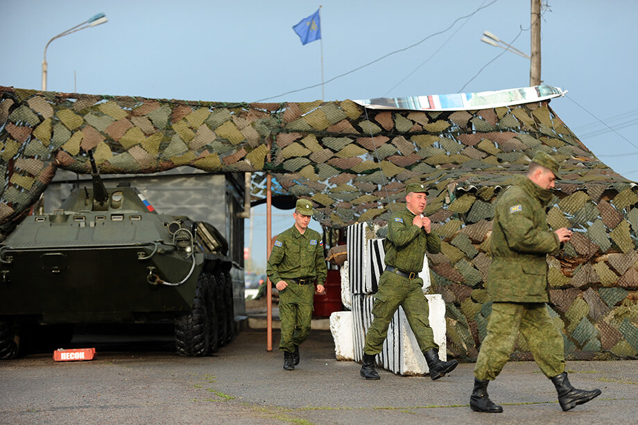 Российские военные на территории ПМР.