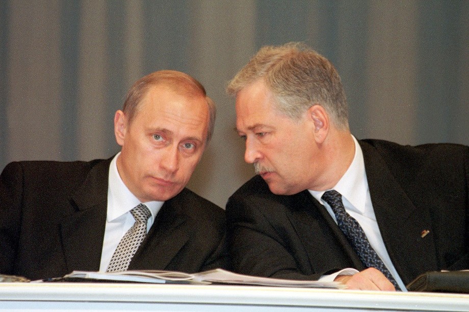 2000 год. Президент России Владимир Путин и лидер фракции «Единство» в Госдуме Борис Грызлов.