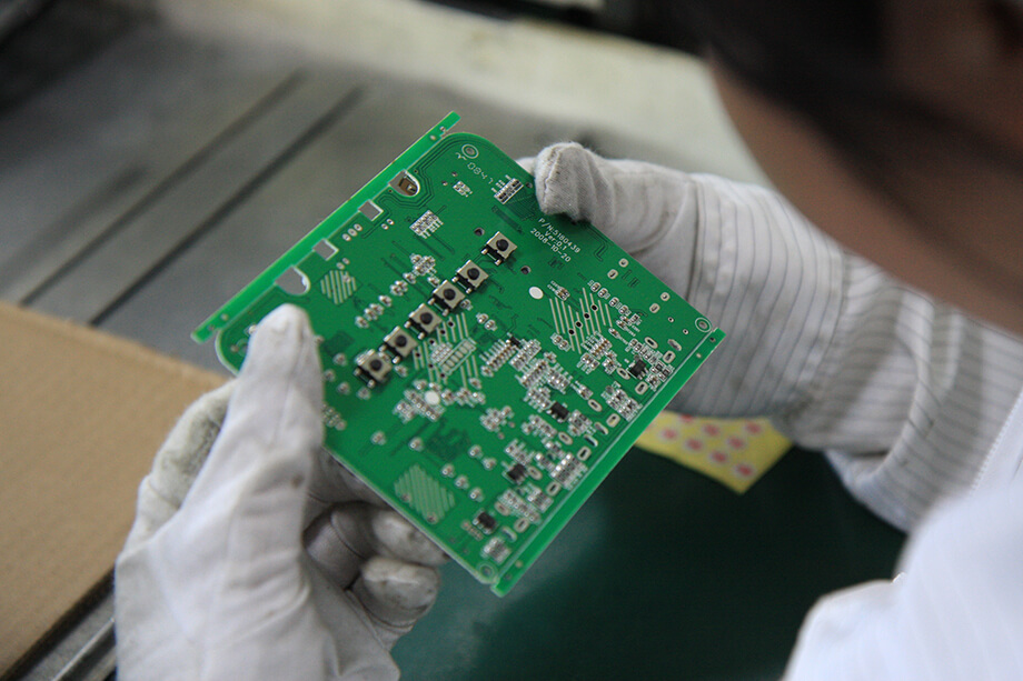 Санкции лишь ускорили путь Китая от устаревших технологий к собственным инновациям.