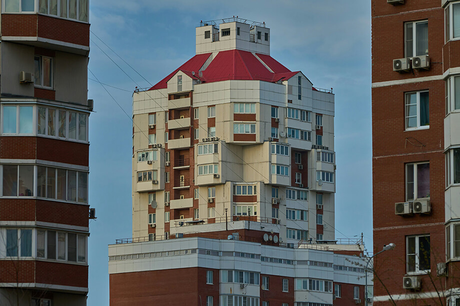 Суды всё чаще принимают решения в пользу добросовестных покупателей, признавая их сделки с недвижимостью действительными, даже если продавцы были обмануты мошенниками.