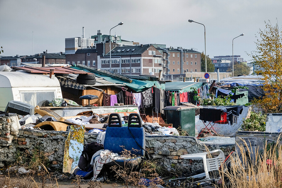 Миграционный кризис трансформирует привычный вид городов Европы.