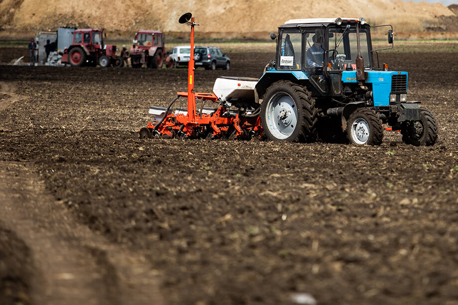 В бюджете на 2026 год расходы на управление финансами растут, тогда как финансирование социальных программ, включая сельское хозяйство, сокращается.