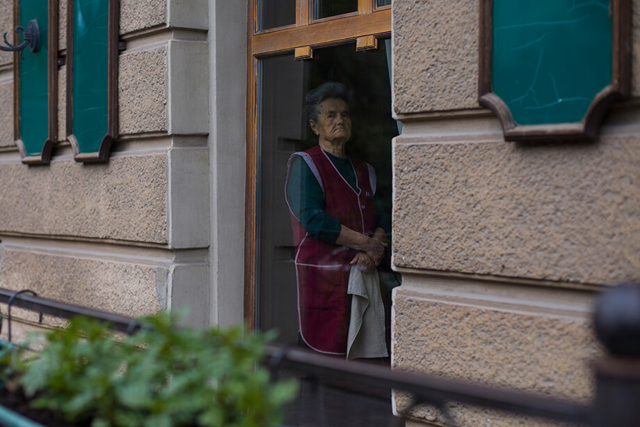 Одни из самых низких зарплат – у сотрудников гостинично-ресторанного бизнеса.