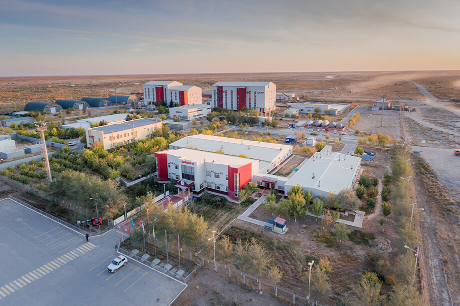 Урановый рудник в Казахстане.