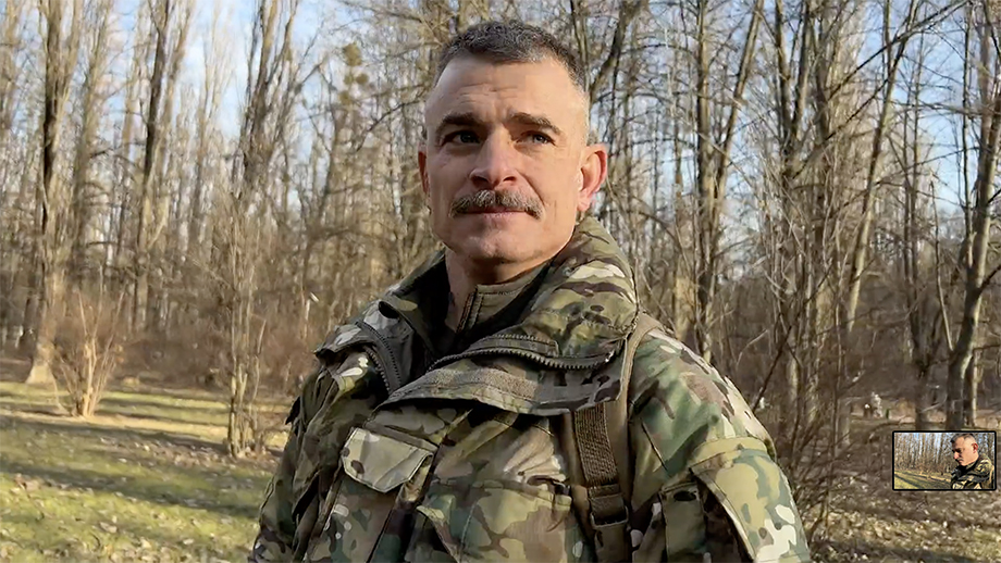 Снайпер Ави Мотола не может вернуться в Швейцарию из-за участия в боевых действиях на стороне ВСУ