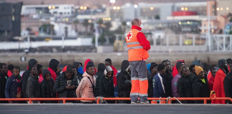 Африканские беженцы проложили новые маршруты в Европу