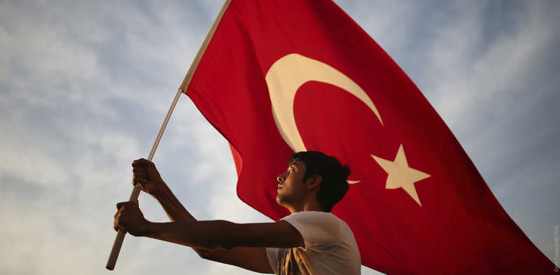 Турция вновь предлагает себя для мирных переговоров