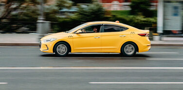 Самозанятые таксисты превратятся в бомбил