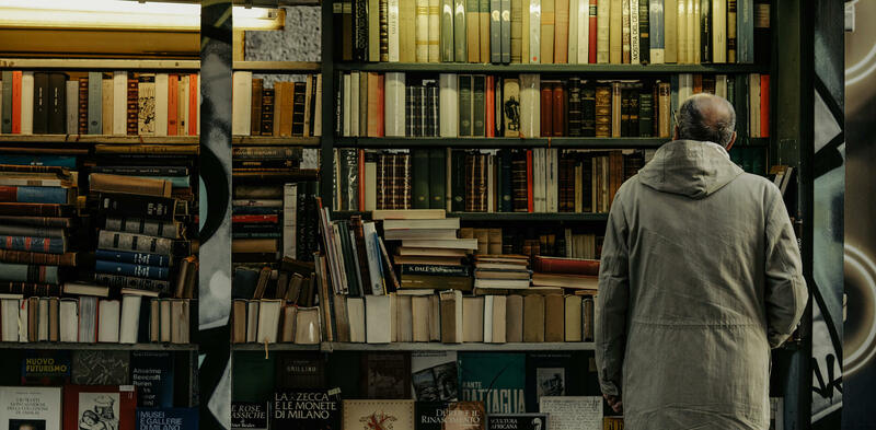 «В Италии книг не читают. Их покупают по политическим соображениям»