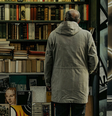 «В Италии книг не читают. Их покупают по политическим соображениям»