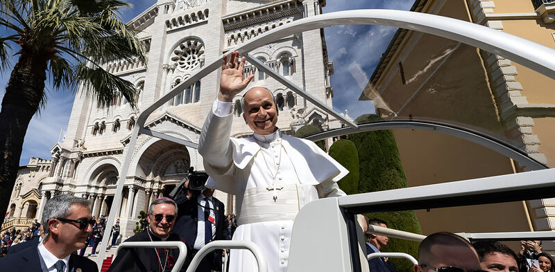 Папа уехал в казино